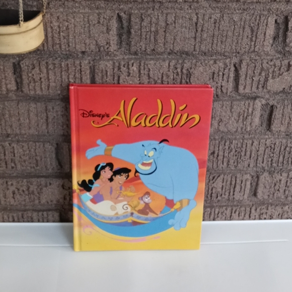 Vintage 1992 Disney Aladdin Hardcover Book🚸